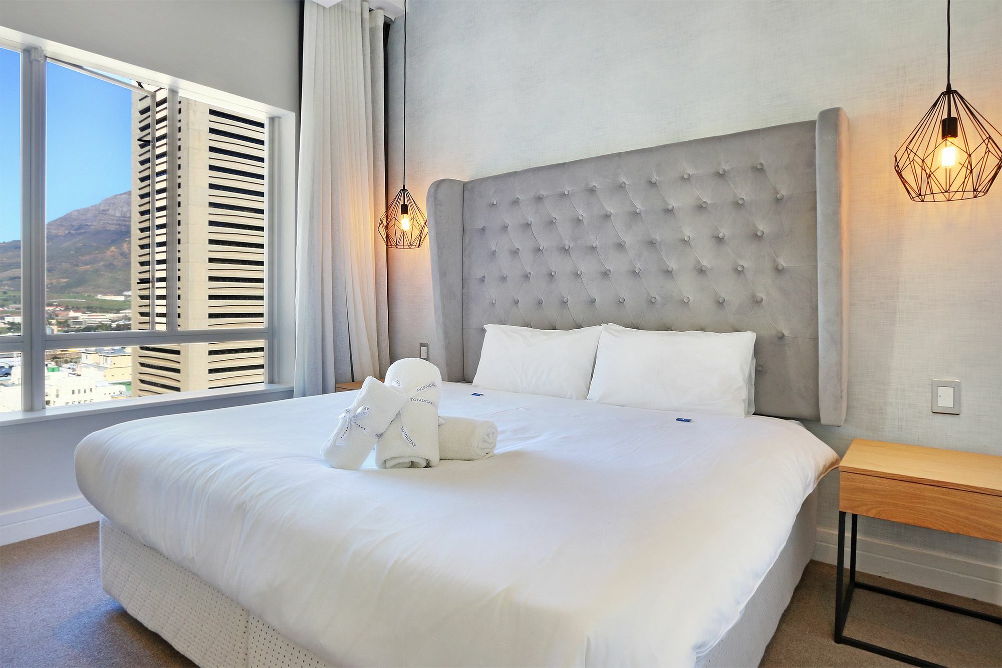 Triangle Luxury Suites By Totalstay Cape Town Exterior photo