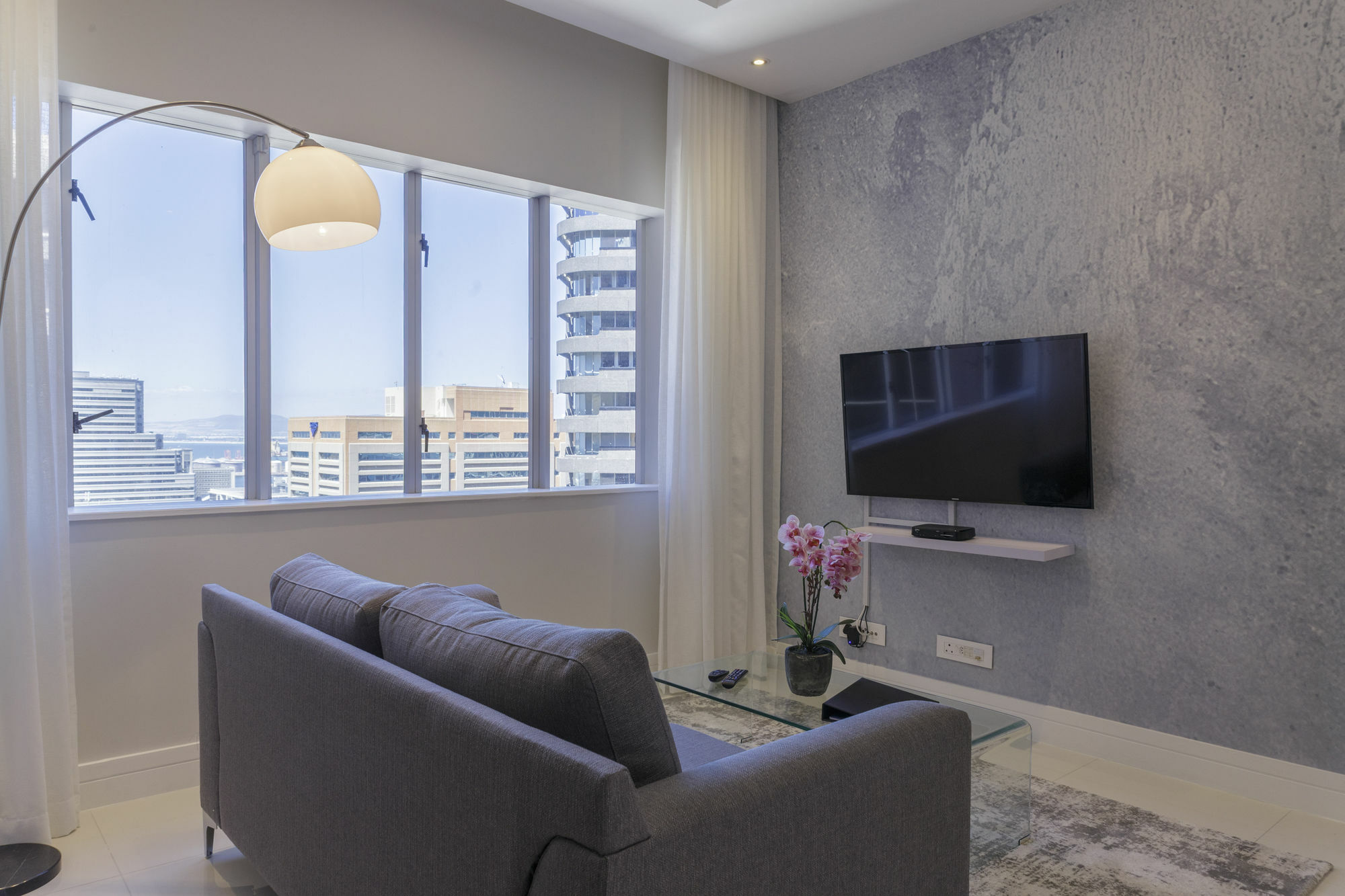Triangle Luxury Suites By Totalstay Cape Town Exterior photo